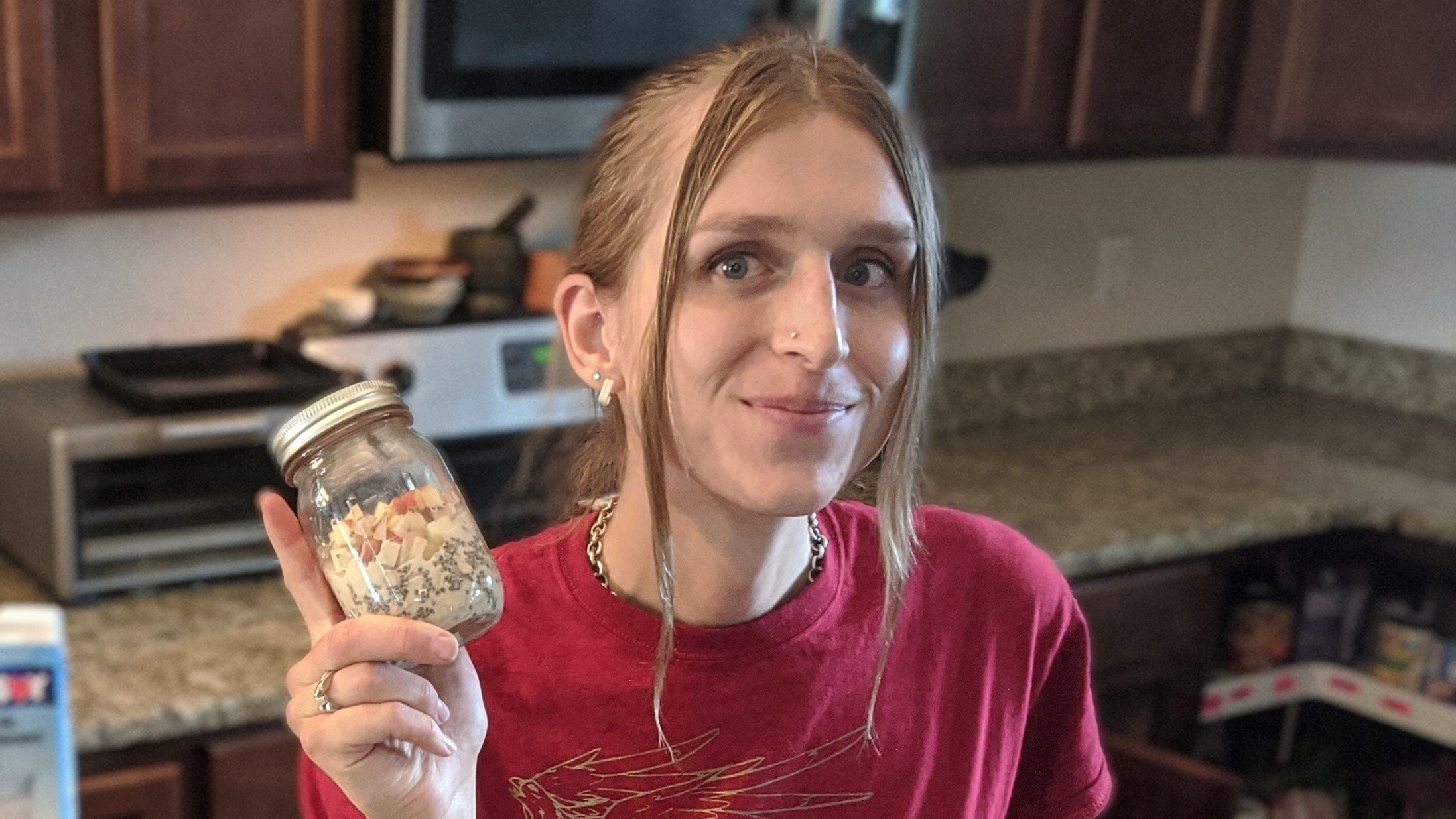 Picture of presenter holding oats.